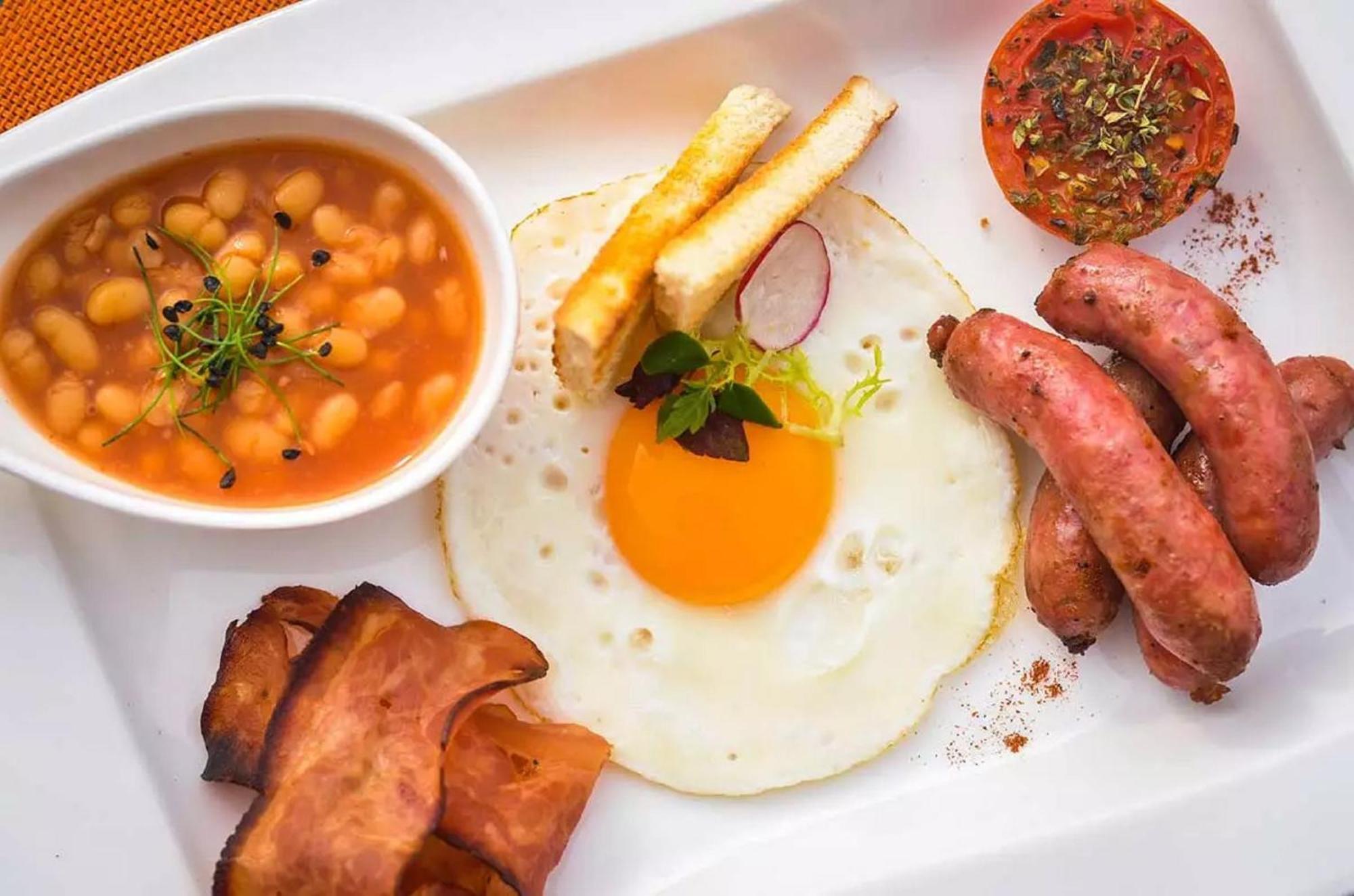 Grande Real Villa Itália Hotel&Spa Cascais Esterno foto A typical English breakfast
