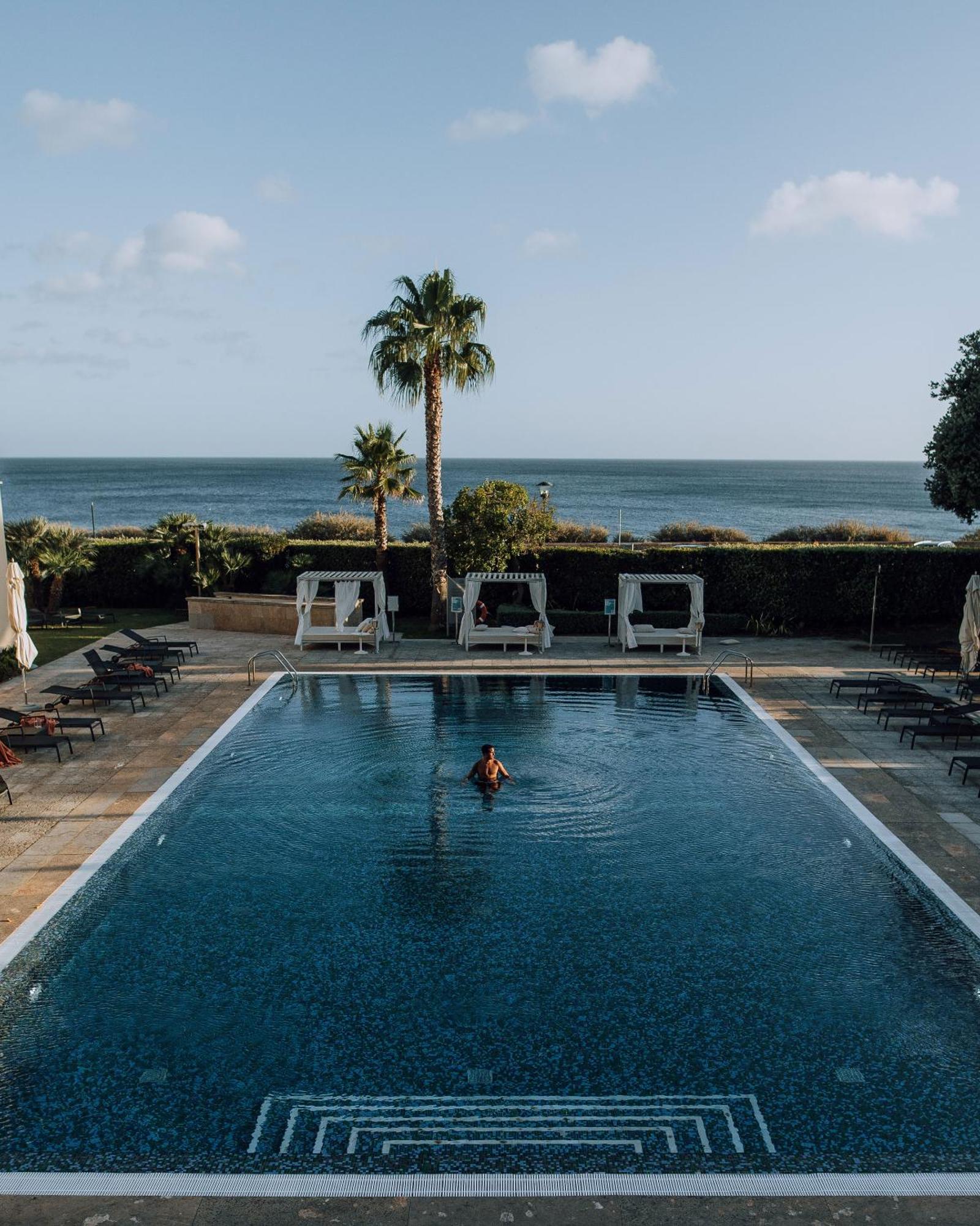 Grande Real Villa Itália Hotel&Spa Cascais Esterno foto The swimming pool at the hotel